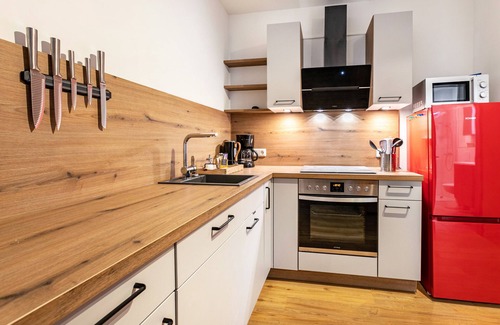 Husbyholz Apartment | Apartment 'Winderatt 2' with Private Terrace, Shared Garden and Wi-Fi