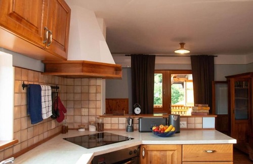 Kobarid Apartment | Apartment with 2 bedrooms, sleep 5 on splendid location