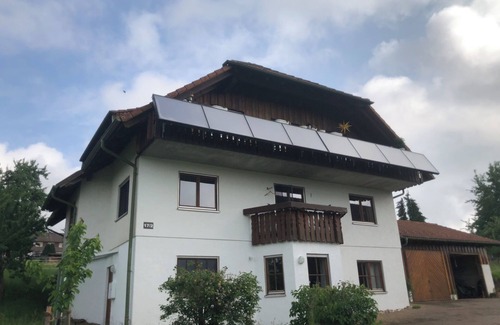 Gottelfingen Condo | Apartment with forest view near bathing lake