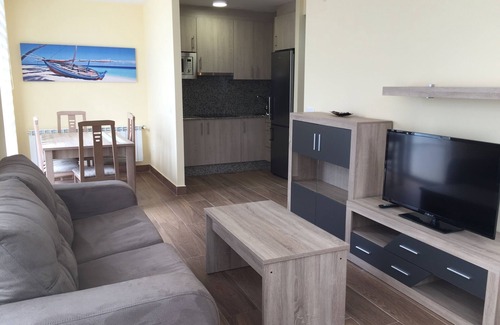 Fazouro Apartment | APARTMENT WITH LARGE TERRACE, IN FRONT OF THE SEA