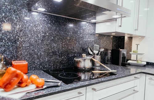 Torredembarra Apartment | Apartment with pool near beach and train at 45min BCN