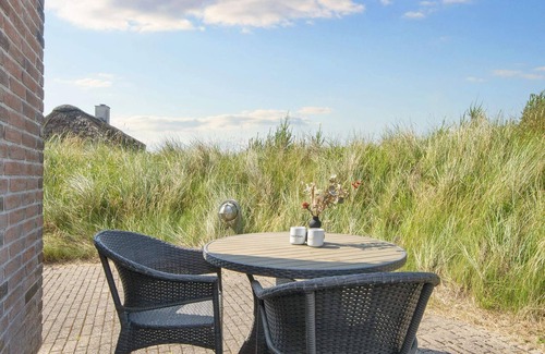 Øhuse House | Apartment With Shared Kitchen in Vederso