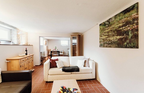 Neinstedt Apartment | Apartment 'Zuflucht' with Shared Terrace and Wi-Fi