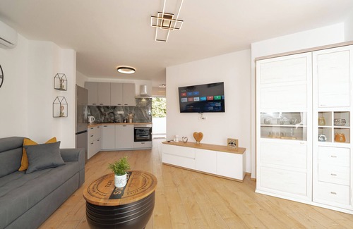 Gajac Apartment | Apartments Adela I