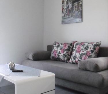 Schoeneberg b. Angermuende Apartment | Apartments "Am Nationalpark"