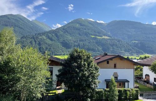 Lengdorf Apartment | Apartments Garden House