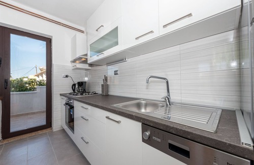 Tijesno Apartment | Apartments Snježana (23871-A1) - Tisno - island Murter