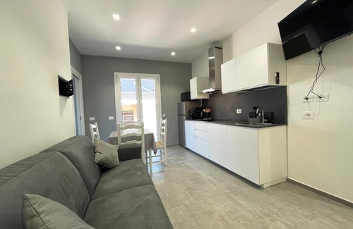 Martinsicuro Apartment | Apartments with garden 70 mt from the sea with free Beach service
