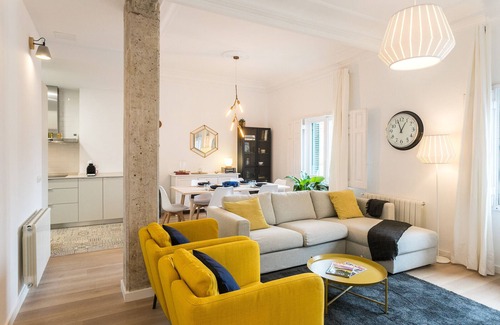 La Seu Apartment | ApartUP Palace House