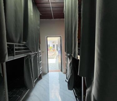 Vientiane House | Apatuxay Vientiane Hostel & Apartment