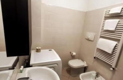 Monza Apartment | App 27 Parcheggio Privato - Accogliente Monolocale