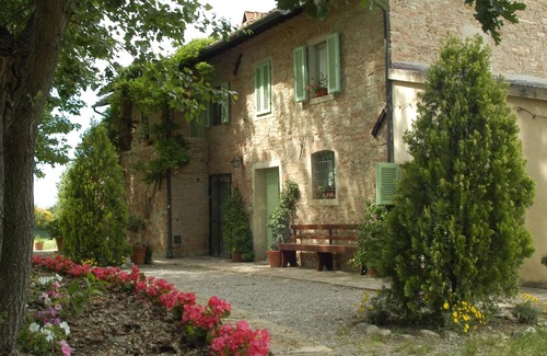 Capannoli Other | app. Il Melograno in the farmhouse hills of Pisa