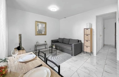 Villeneuve-Saint-Georges Apartment | Appartement Moderne et Lumineux à 5 min du RER et 15 min de L'aeroport