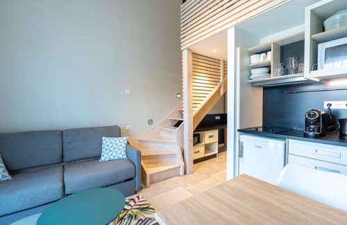 Cabries Hotel | Appart'hôtel Kyriad Résidence Cabriès - Plan de Campagne