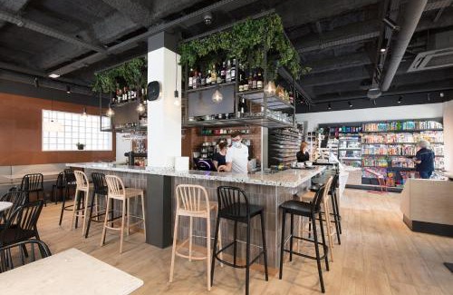 Saint-Junien Apartment | Appart'hôtel Le Corot - Accès Autonome - Saint-Junien Centre