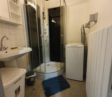 Issoudun Apartment | Appart T2 RDC clim wifi Issoudun