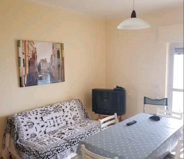 Marina di Gioiosa Ionica Apartment | Appartamento con vista sul mare