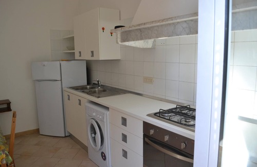 Fiumaretta Apartment | Appartamento 2M close to the Beach with Balcony & Wi-Fi