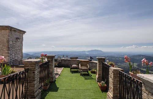 Montasola Apartment | Appartamento Biblioteca