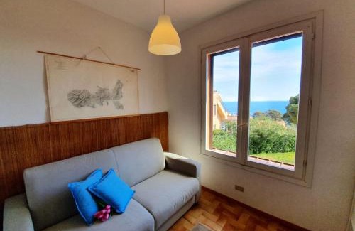 Capo D'arco Apartment | Appartamento Capo Arco agrumeto