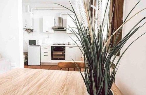 Parma City Centre Apartment | APPARTAMENTO CENTRO con Self Check-in