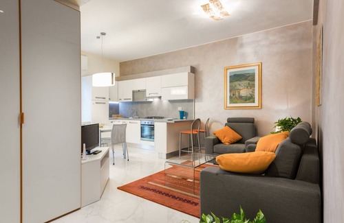 Verona City Centre Apartment | Appartamento con due camere e balcone a due passi dall'Arena