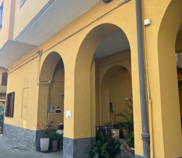 Cornaredo Apartment | Appartamento con soppalco e parcheggio privato Cornaredo, Fiera Milano Cortina 2026