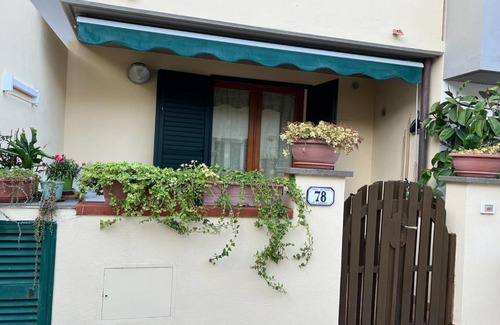 Seccheto Apartment | Appartamento il Giglio