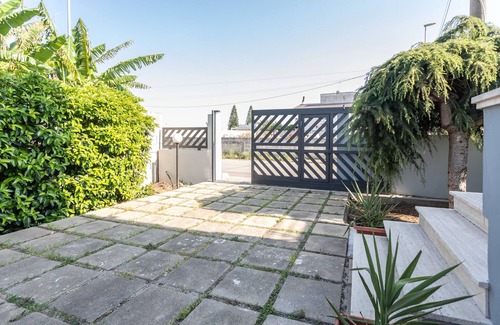 Castromediano Apartment | appartamento indipendente con tanto verde e quiete, a due passi dal centro.