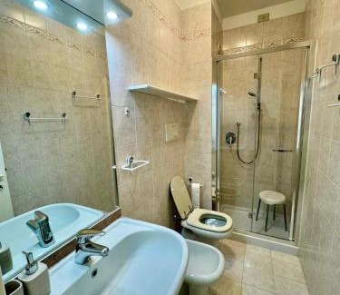 Faro Apartment | Appartamento luminoso vista mare