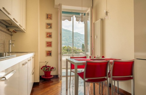 Lovere Apartment | Appartamento Romantico