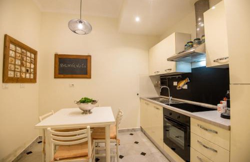Quinto al Mare Apartment | Appartamento vicino al mare a Genova Nervi