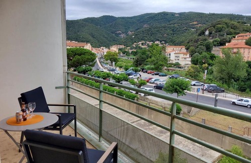 Amelie-les-Bains-Palalda Apartment | Appartement A Beholding Sight
