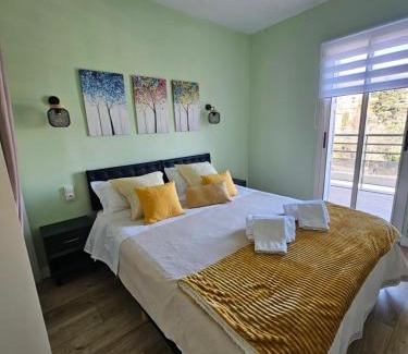 Amelie-les-Bains-Palalda Apartment | Appartement A Beholding Sight