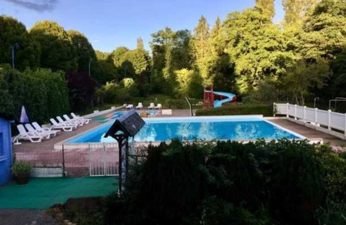 Saint-Honore-les-Bains Apartment | Appartement 3 étoiles - Piscine - eeebde