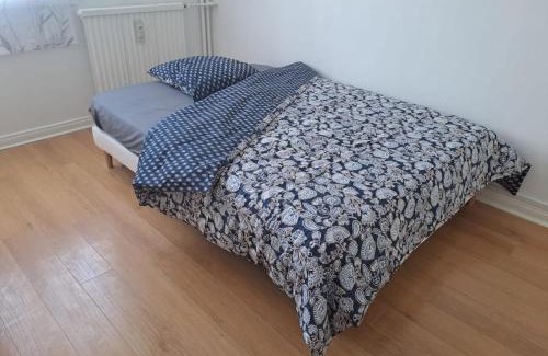 Saint-Andre-les-Vergers Apartment | Appartement 3 chambres - 3 lits