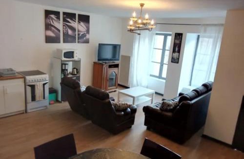 Champlitte Apartment | Appartement avec stationnement