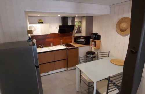 Merignac Apartment | Appartement à 5 Minutes de L'aéroport + 550m Tramway