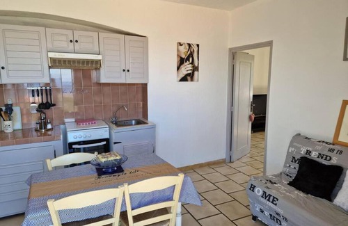 Propriano Apartment | appartement 1 chambre vu mer