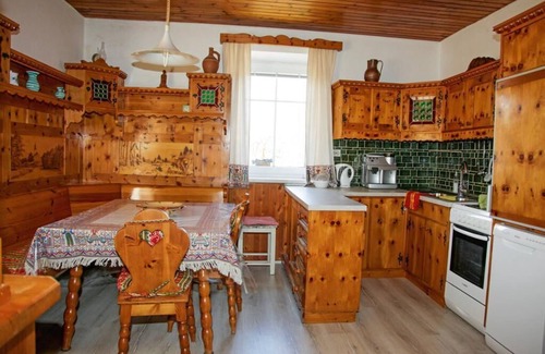 Dobersberg Apartment | Appartement 1 für Drei Personen mit Blick auf den Garten