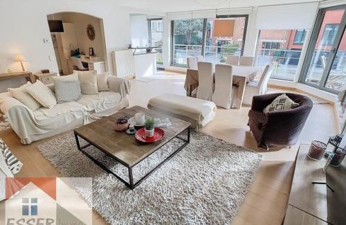 Vossegat-Roosendaal Apartment | Appartement 120m2 plus terrasse
