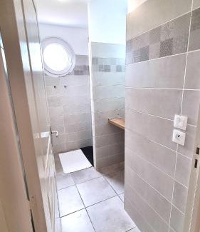 Fort-de-France Apartment | Appartement 2 chambres, avec jardin, grande terrasse, Barbecue, 8 min du centre ville