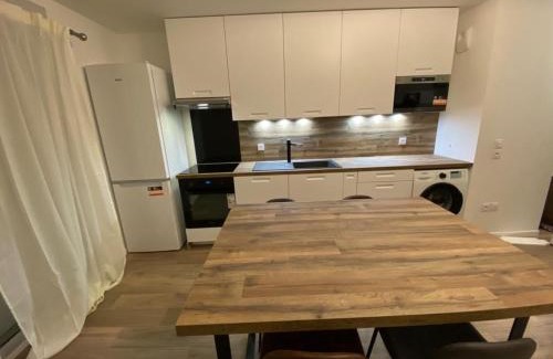 Lieusaint Apartment | Appartement 2 pièces tranquille et calme