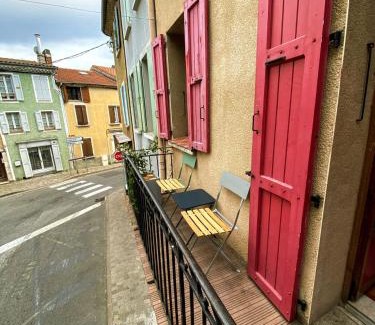 Laragne-Monteglin Apartment | Appartement 4 pers plein centre ville, wifi, balcon