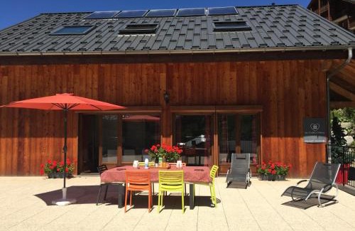 Valloire Apartment | Appartement 4 pièces 8 pers, Sud, près du téléphérique, avec terrasse et équipements modernes - FR-1-263-217