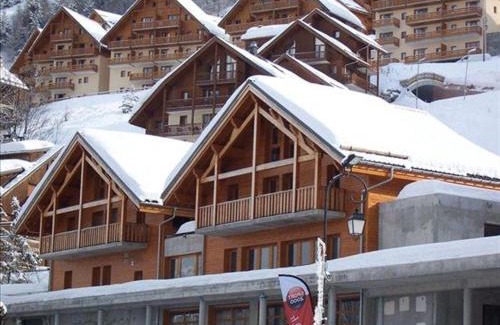Valloire Apartment | Appartement 4 pièces 8 pers, Sud, près du téléphérique, avec terrasse et équipements modernes - FR-1-263-217