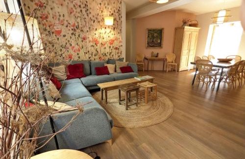 Colmar Centre Ville Apartment | Appartement A Travers Champs avec Sauna et Parking
