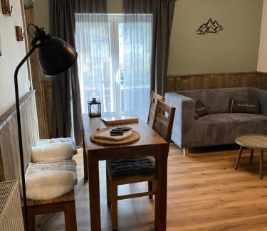 Doebriach Apartment | Appartement Brettljause Ferienhaus Fuenf Sinne