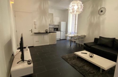 Orange Apartment | Appartement centre ville Orange
