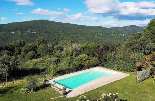 La Vernarede Apartment | Appartement Cosy Avec vue Panoramique sur les Montagnes Cévenoles et Piscine